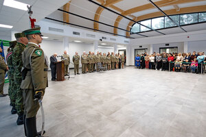 Uroczysty apel ślubowania nowo przyjętych funkcjonariuszy. Uroczysty apel ślubowania nowo przyjętych funkcjonariuszy.