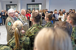 Uroczysty apel ślubowania nowo przyjętych funkcjonariuszy. Uroczysty apel ślubowania nowo przyjętych funkcjonariuszy.