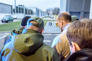 Wojewoda Mazowiecki Konstanty Radziwiłł z funkcjonariuszami GIS 