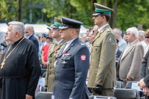 W drugim rzędzie stoi delegacja NwOSG. W drugim rzędzie stoi delegacja NwOSG.