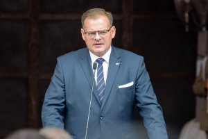 Przemawia Jan Józef Kasprzyk. Przemawia Jan Józef Kasprzyk.