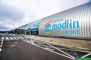 Budynek Portu Lotniczego Warszawa-Modlin Budynek Portu Lotniczego Warszawa-Modlin