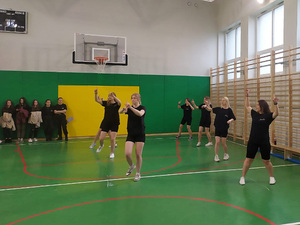Występ Cheerleaders. Występ Cheerleaders.
