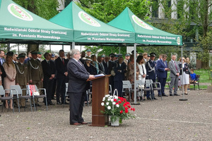 Przemawia Prezes Stowarzyszenia Weteranów Polskich Formacji Granicznych Pan Waldemar Bocheński. Przemawia Prezes Stowarzyszenia Weteranów Polskich Formacji Granicznych Pan Waldemar Bocheński.
