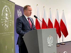 Przemawia Pana Leszek Beszczyński - Dyrektor Oddziału Okręgowego NBP w Bydgoszczy. Przemawia Pana Leszek Beszczyński - Dyrektor Oddziału Okręgowego NBP w Bydgoszczy.