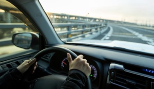 kierowca na autostradzie Kierowca na autostradzie