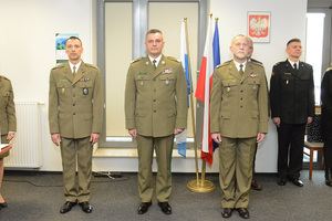 Uroczysta zmiana na stanowisku komendanta Placówki Straży Granicznej w Warszawa-Modlin. Uroczysta zmiana na stanowisku komendanta Placówki Straży Granicznej w Warszawa-Modlin.