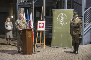 Przemawia Zastępca Komendanta NwOSG płk SG Dariusz Lutyński. Przemawia Zastępca Komendanta NwOSG płk SG Dariusz Lutyński.