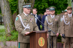 Przemawia gen. bryg. SG Robert Bagan. Przemawia gen. bryg. SG Robert Bagan.