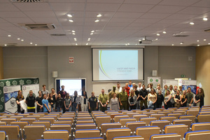 Zdjęcie grupowe uczestników wykładu. Zdjęcie grupowe uczestników wykładu.