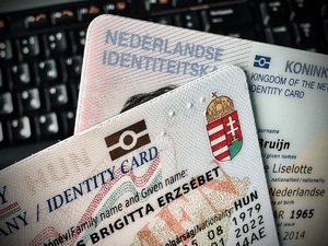 Niderlandzki i węgierski dowód osobisty - zdjęcie poglądowe 