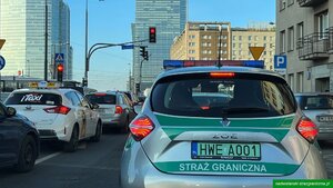 Auto służbowe SG w ruchu miejskim Auto służbowe SG w ruchu miejskim
