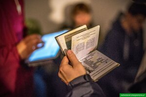 Kontrola dokumentów paszportowych 