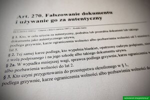 Treść artykułu 270 Kodeksu Karnego. Treść artykułu 270 Kodeksu Karnego.