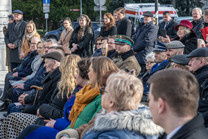 Zaproszeni goście w tym delegacja Straż Granicznej siedzą na krzesłach. Zaproszeni goście w tym delegacja Straż Granicznej siedzą na krzesłach.