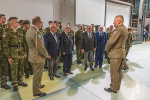 Komendanci Oddziału rozmawiają z Kombatantami i funkcjonariuszami. Komendanci Oddziału rozmawiają z Kombatantami i funkcjonariuszami.