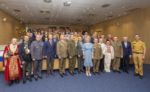Zdjęcie grupowe uczestników konferencji. Zdjęcie grupowe uczestników konferencji.
