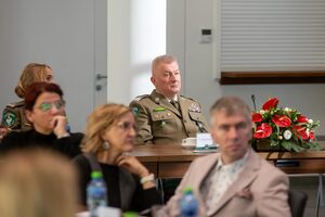 I Konferencja - Kształcenie na rzecz  bezpieczeństwa 14 