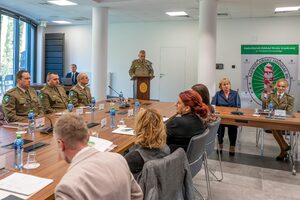 I Konferencja - Kształcenie na rzecz  bezpieczeństwa 12 