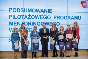 Gala podsumowująca pilotażowy program mentoringowy w służbie cywilnej. Gala podsumowująca pilotażowy program mentoringowy w służbie cywilnej.