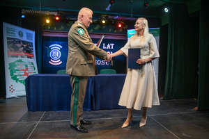 Uroczystość podpisania porozumienia. Uroczystość podpisania porozumienia.