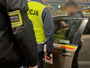 Działania wobec cudzoziemców naruszających prawo. Działania wobec cudzoziemców naruszających prawo.