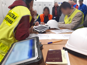 Kontrola legalności pobytu cudzoziemców. Kontrola legalności pobytu cudzoziemców.