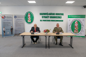 Podpisanie porozumienia. Podpisanie porozumienia.