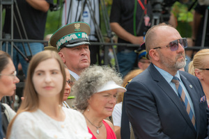 Uroczystość pod Pomnikiem Polskiego Państwa Podziemnego i AK. Uroczystość pod Pomnikiem Polskiego Państwa Podziemnego i AK.