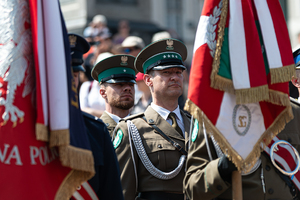 Wręczenie sztandaru 18. Stołecznej Brygadzie Obrony Terytorialnej. Wręczenie sztandaru 18. Stołecznej Brygadzie Obrony Terytorialnej.